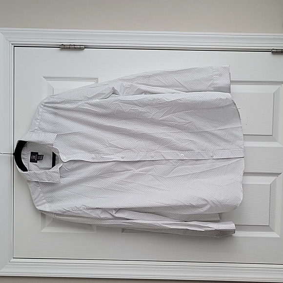 H&M Other - H&M Slim Fit Men's Button Up Long Sleeve Shirt